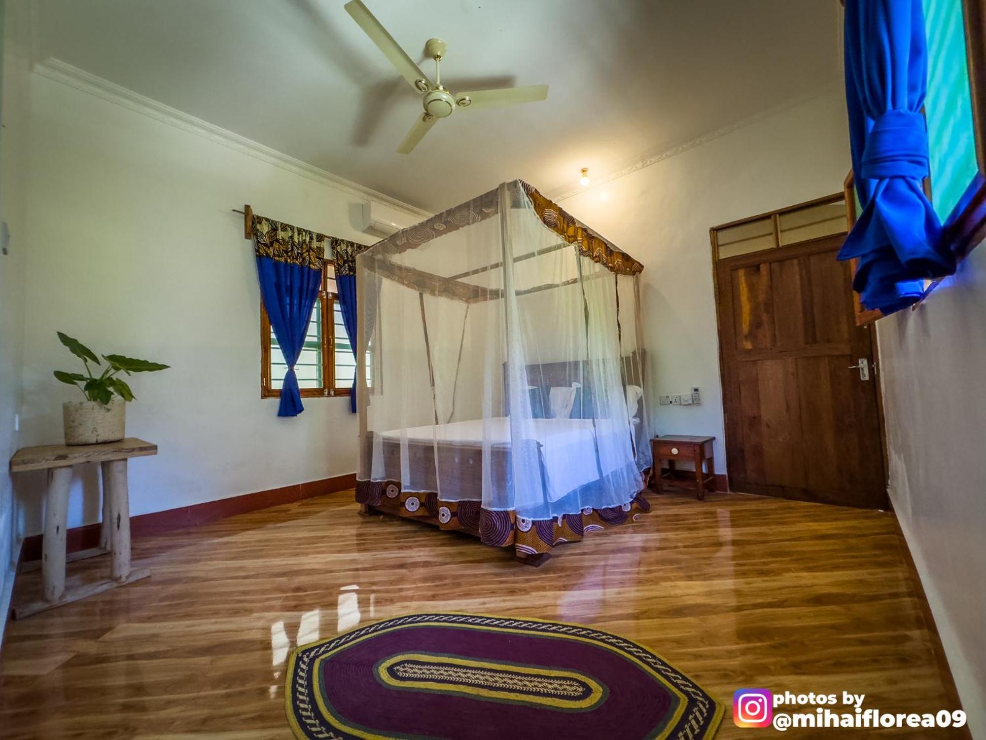 Tofauti Inn Makunduchi エクステリア 写真