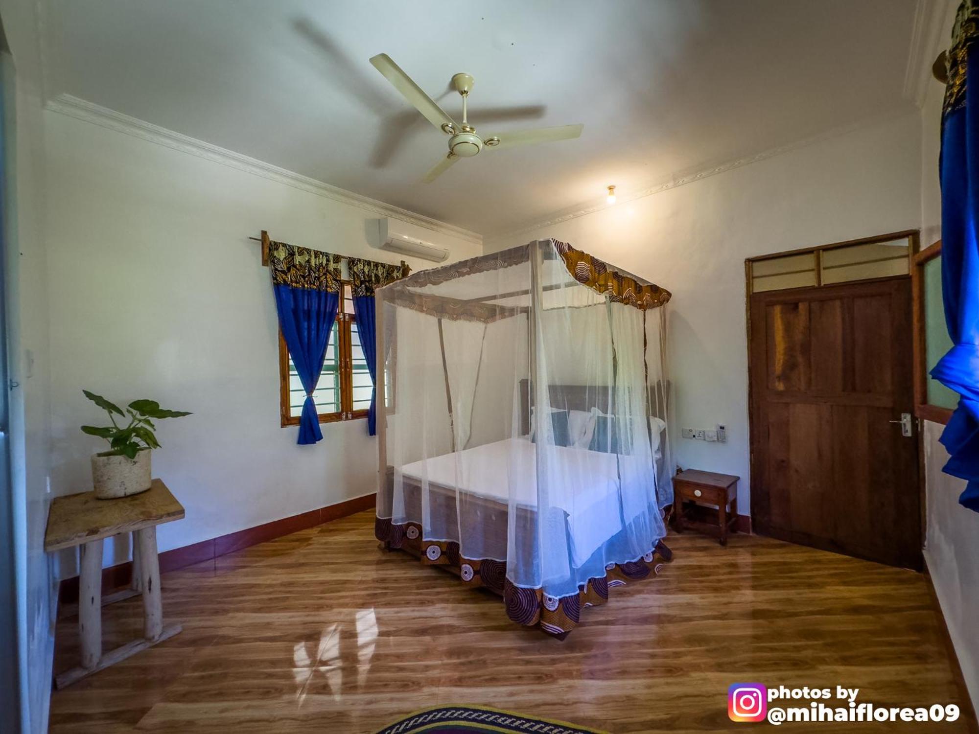Tofauti Inn Makunduchi エクステリア 写真